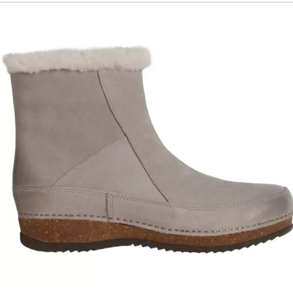 Dansko Women's Mitzy Cozy-Lined Boots - Suede, Zipper, Size 8.5 - 9US (39EU) - Picture 8 of 14